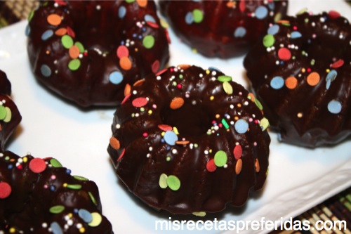 Roscos_colores_cobertura_chocolate_522