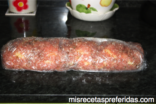 Rollo_relleno_salsa_queso_4134
